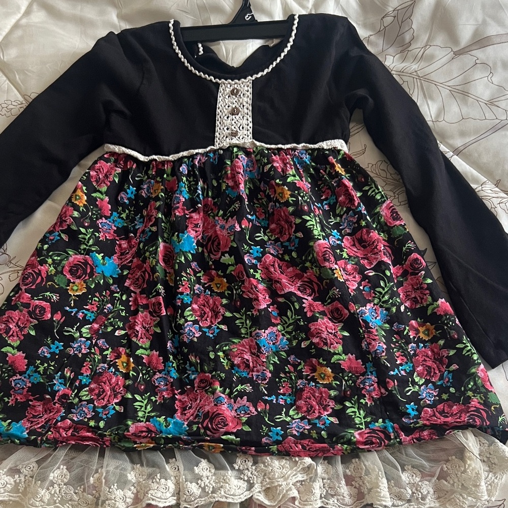 Free Planet Black Floral Kids Dress size 6X